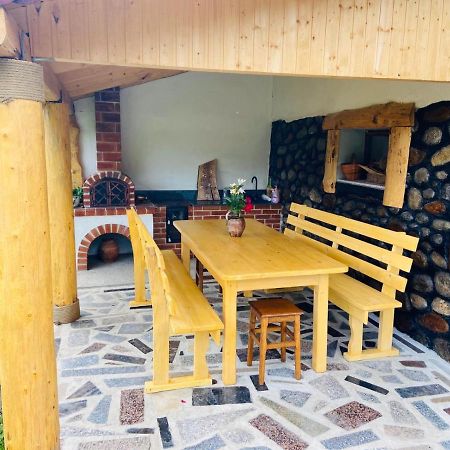 Casa De Vacanta Motata Novaci-Străini Εξωτερικό φωτογραφία